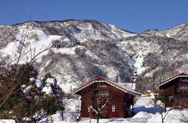 雪场档案 | 日本-愛羅莎滑雪場